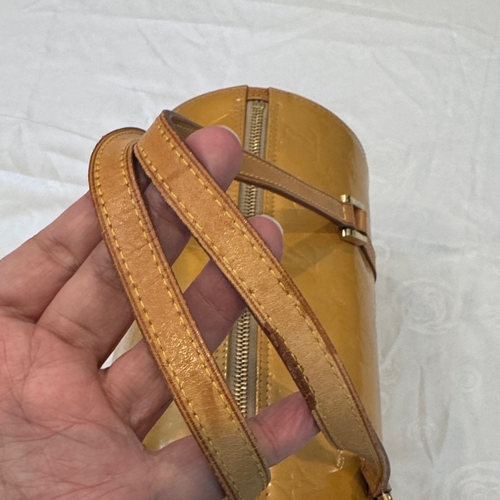 Authentic Louis Vuitton Vernis Papillon Bag - Picture 9 of 13